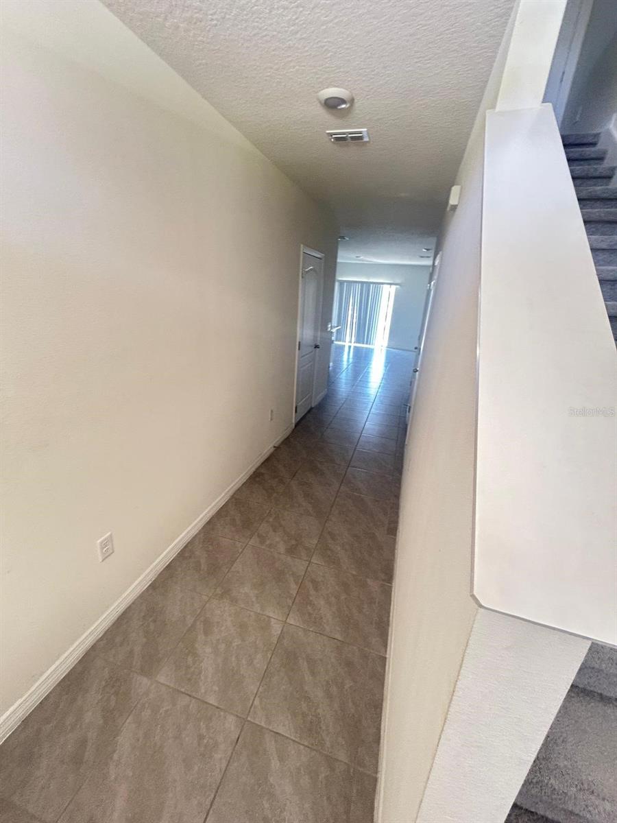 1471 Plank Pl Property Photo 4