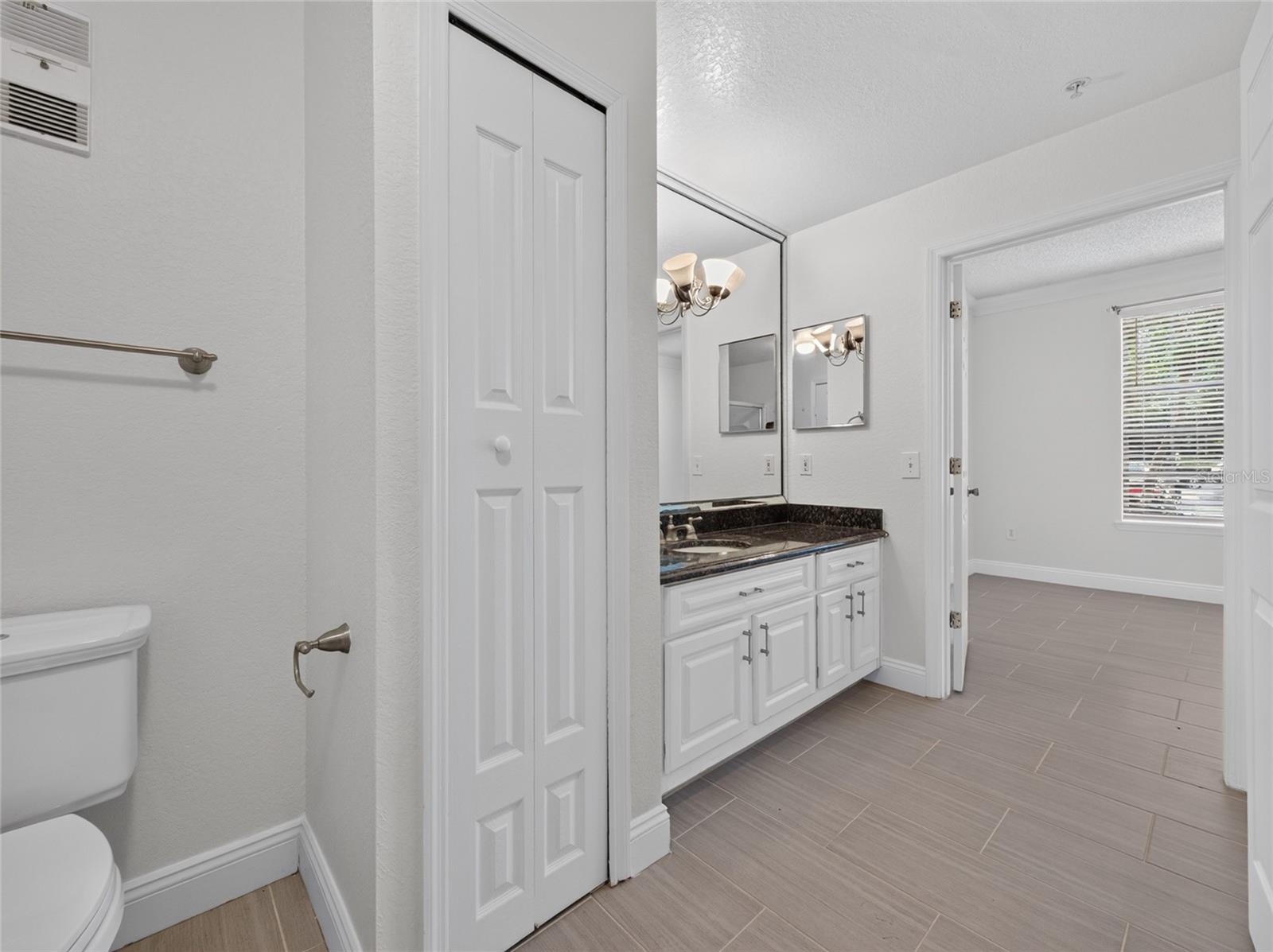 13003 Plantation Park Cir #1311 Property Photo 12