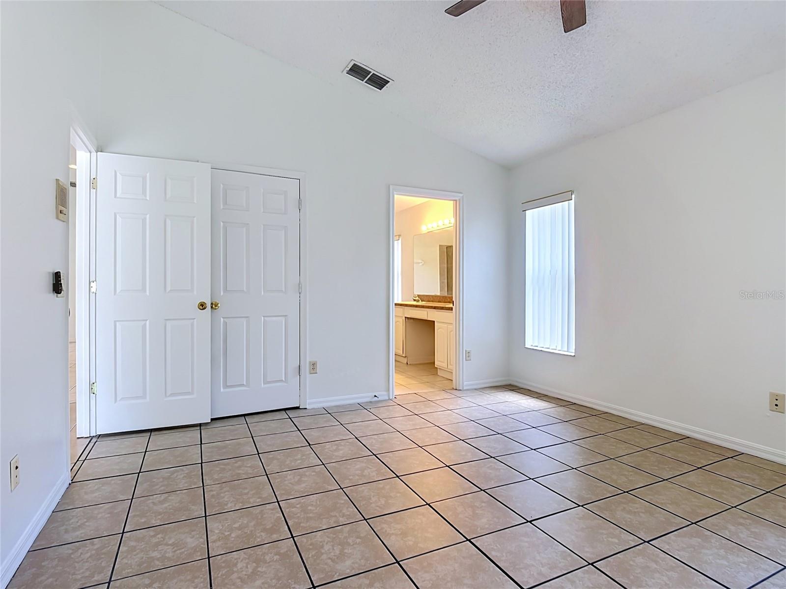 516 Pine Cone Dr Property Photo 26