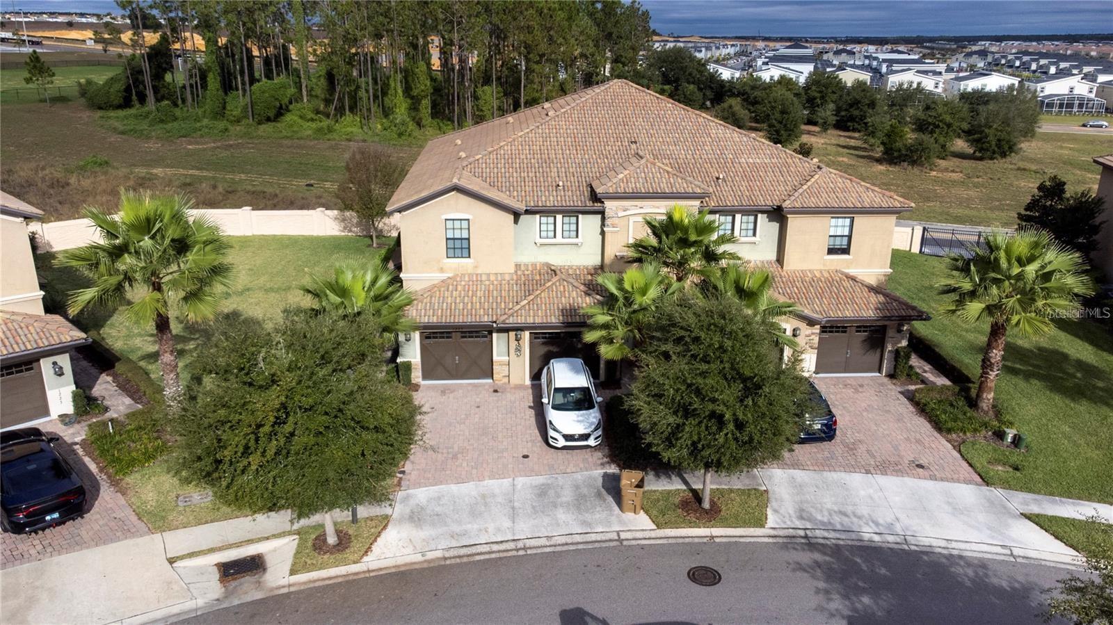 1225 LONG COVE LOOP #1225 Property Photo 1