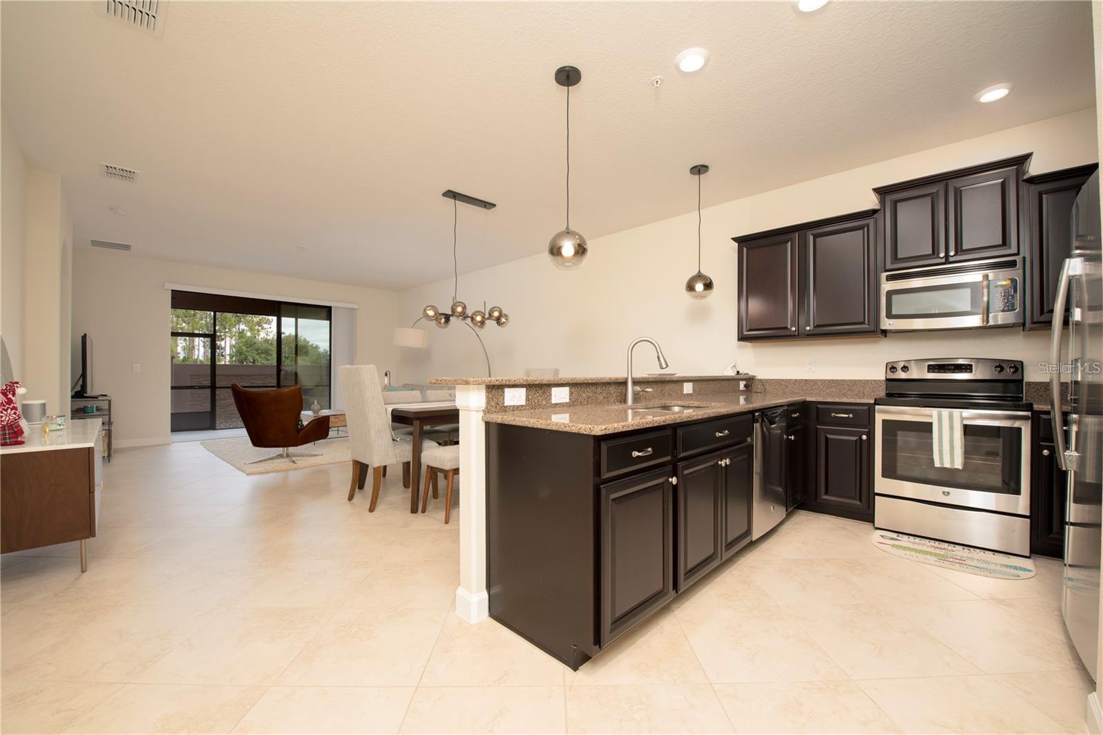1225 Long Cove Loop #1225 Property Photo 5
