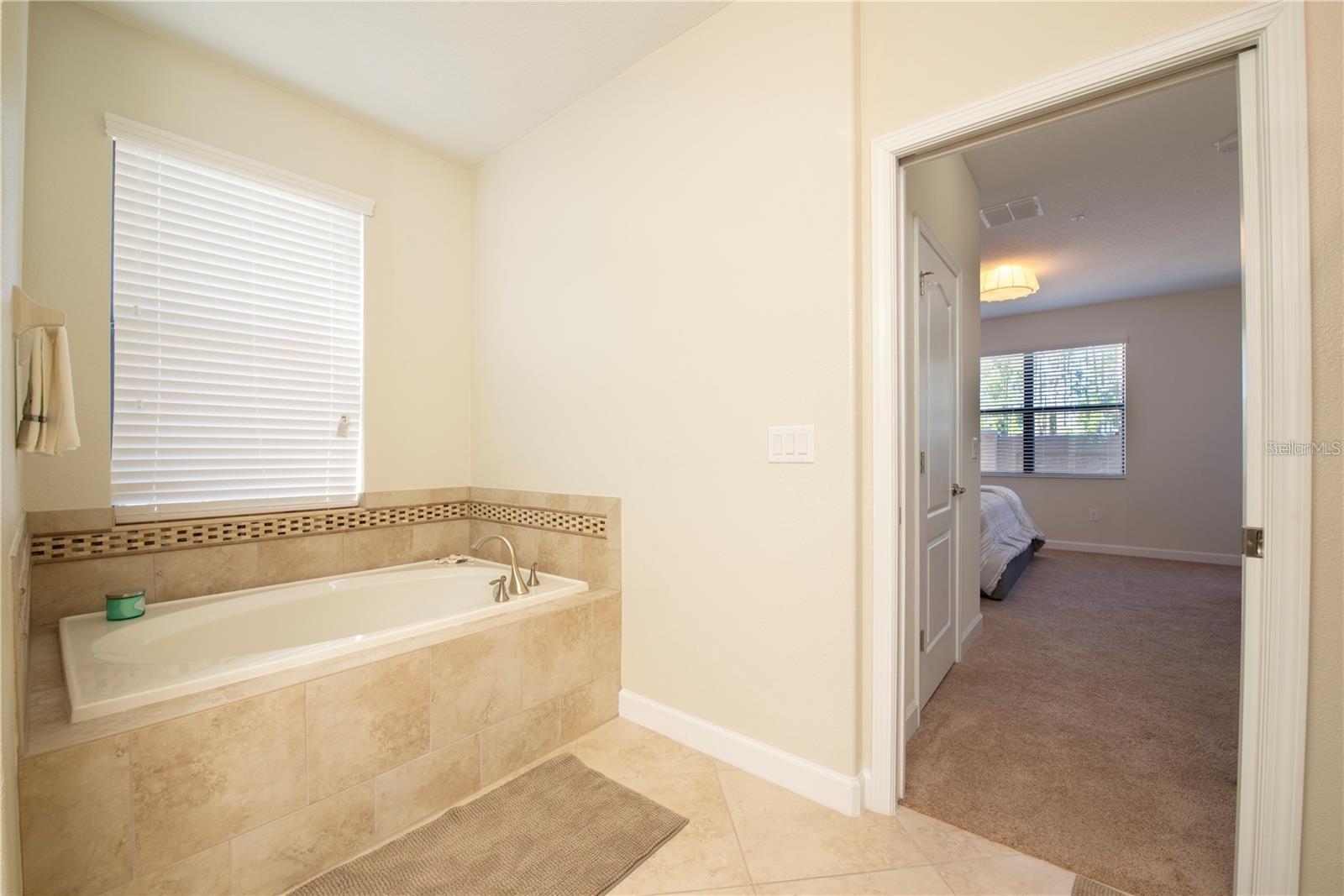 1225 Long Cove Loop #1225 Property Photo 21