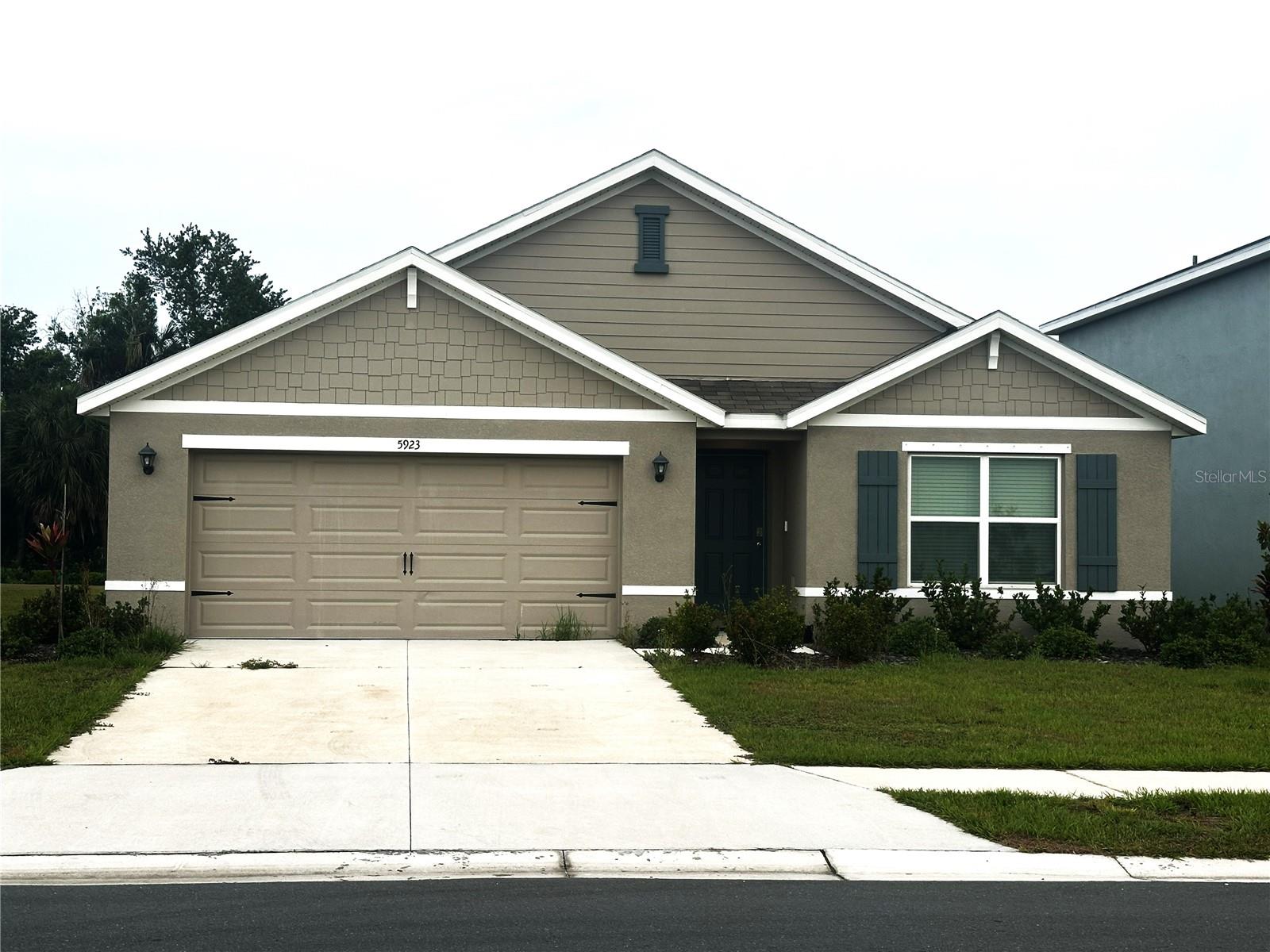 5923 Flagstone Trl Property Photo 1