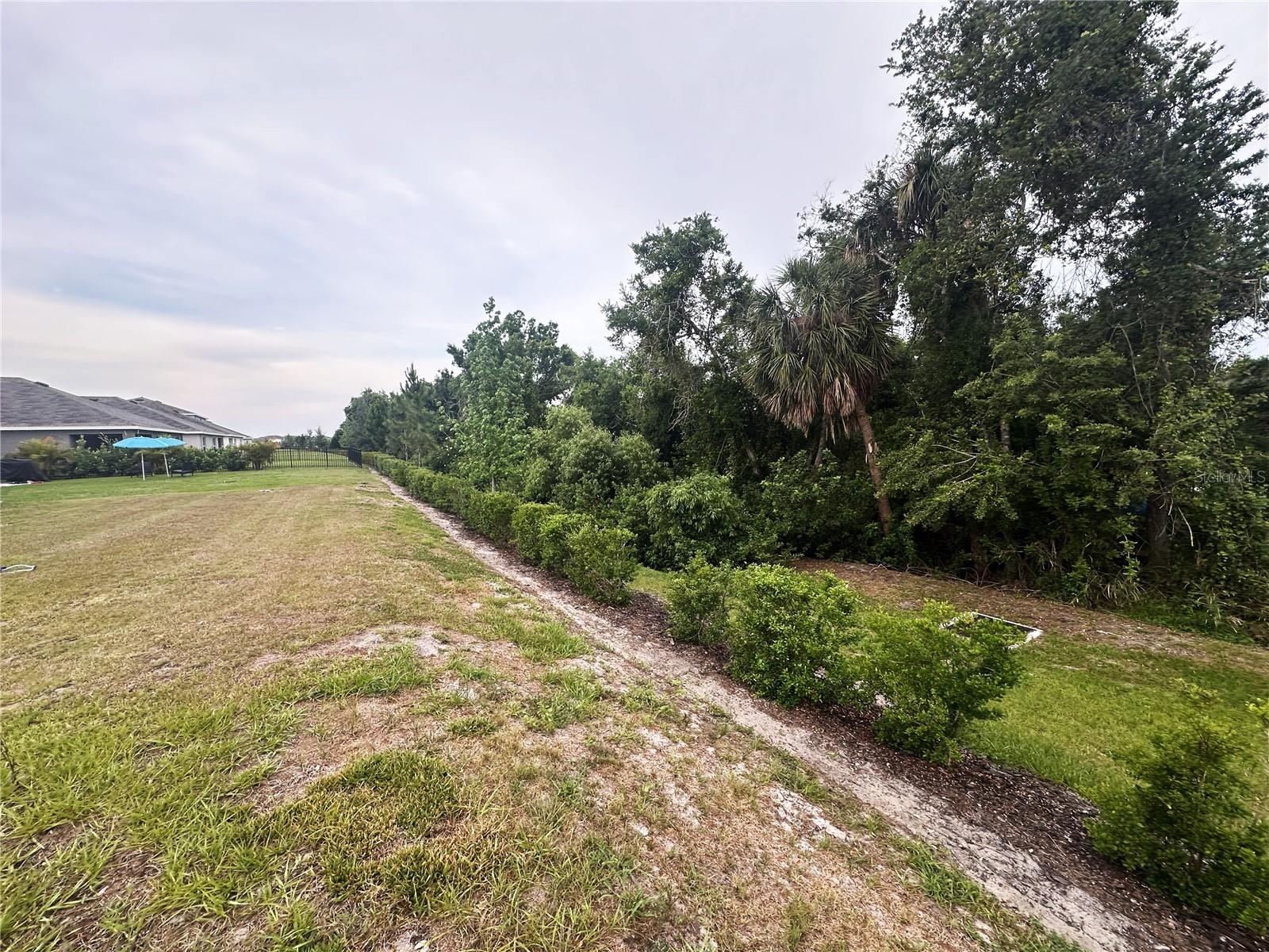 5923 Flagstone Trl Property Photo 8