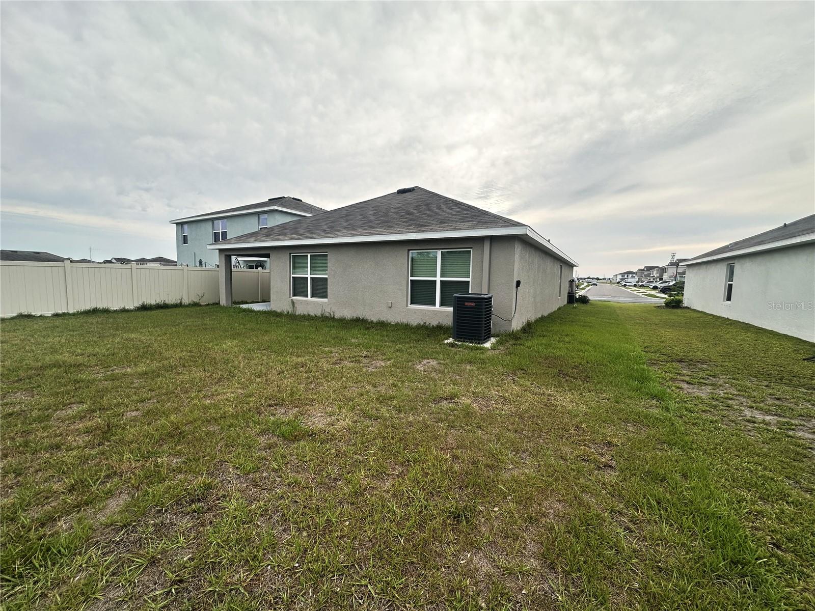 5923 Flagstone Trl Property Photo 9