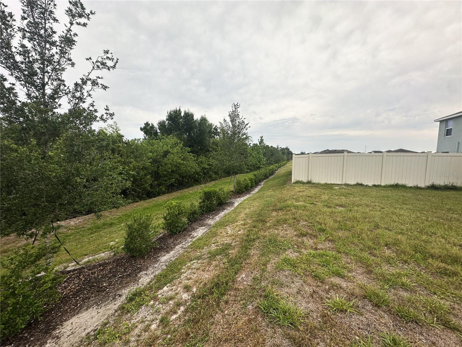 5923 Flagstone Trl Property Photo 10