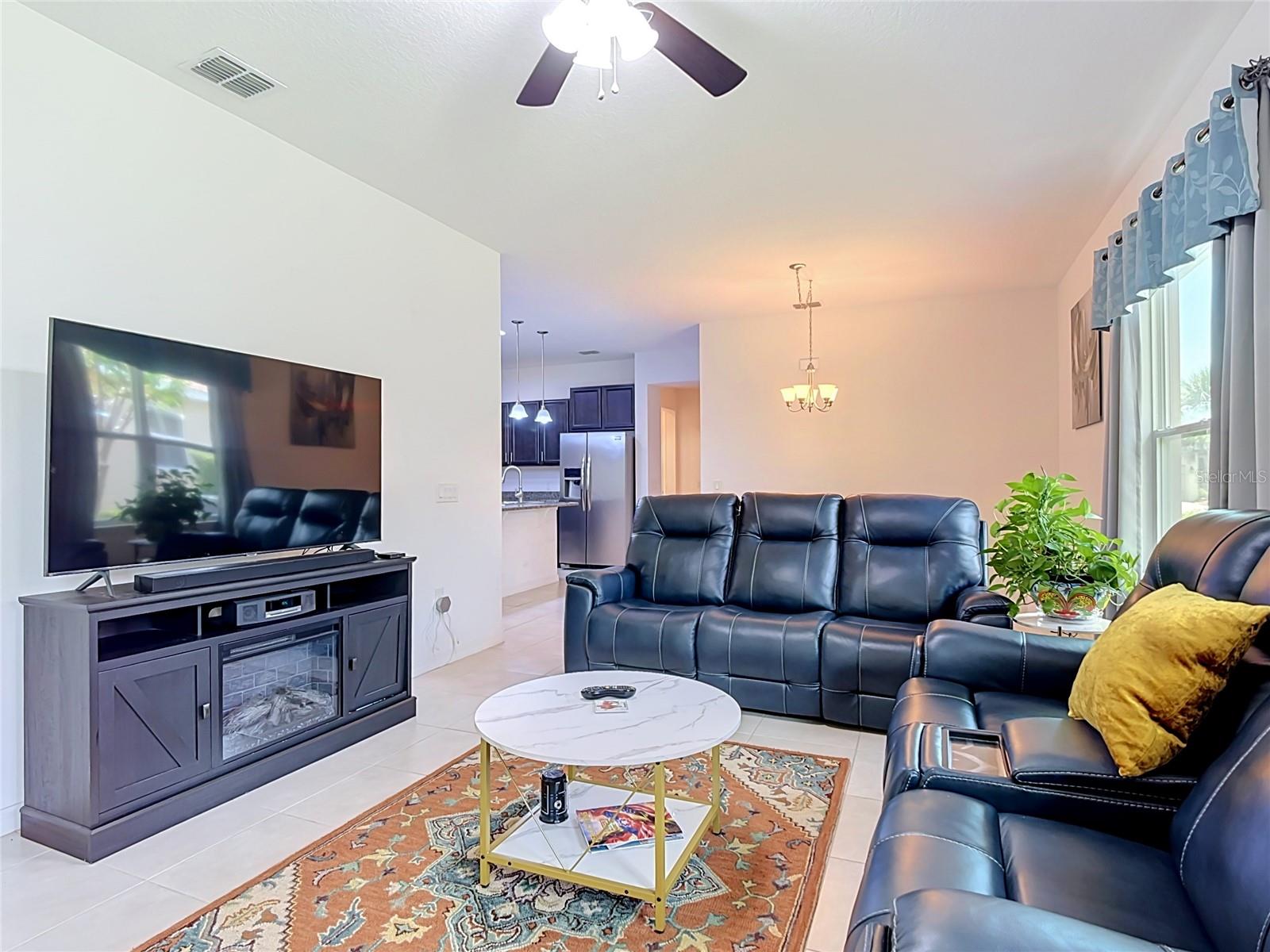 3455 Fallbrook Dr Property Photo 5