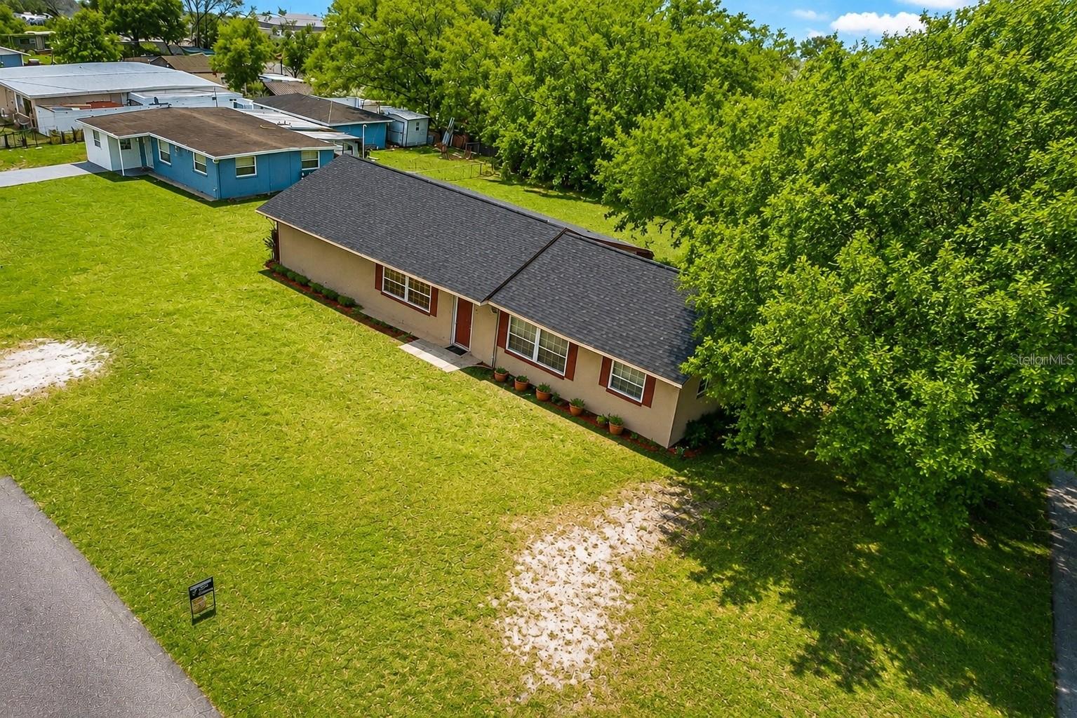 1212 Shawnee Dr Property Photo 1