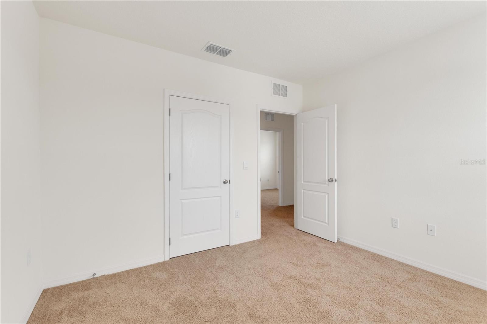 1923 Elkridge St Property Photo 24