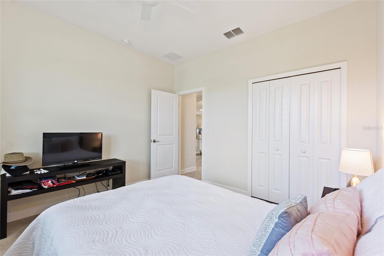 8995 Ace Loop Property Photo 6
