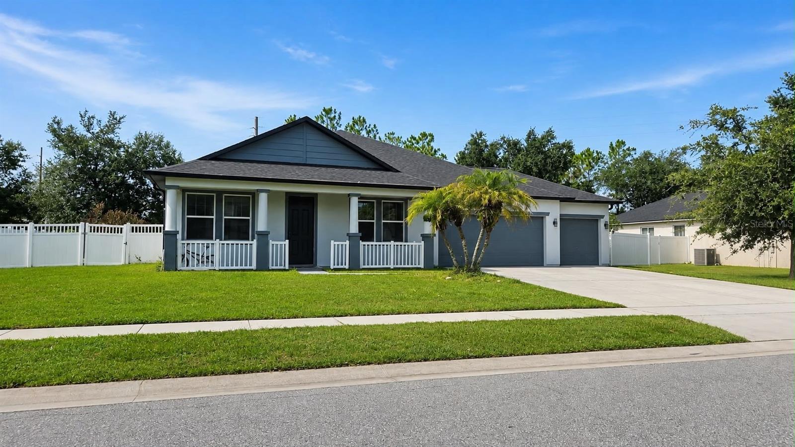 2047 Bearing Ln Property Photo 1
