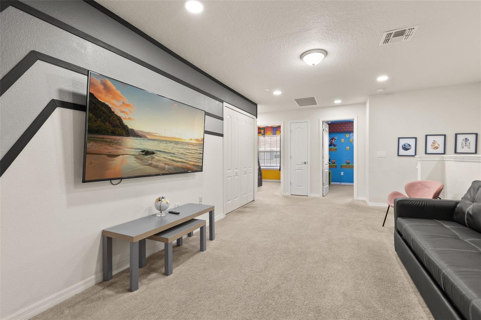 7127 Oakmoss Loop Property Photo 31