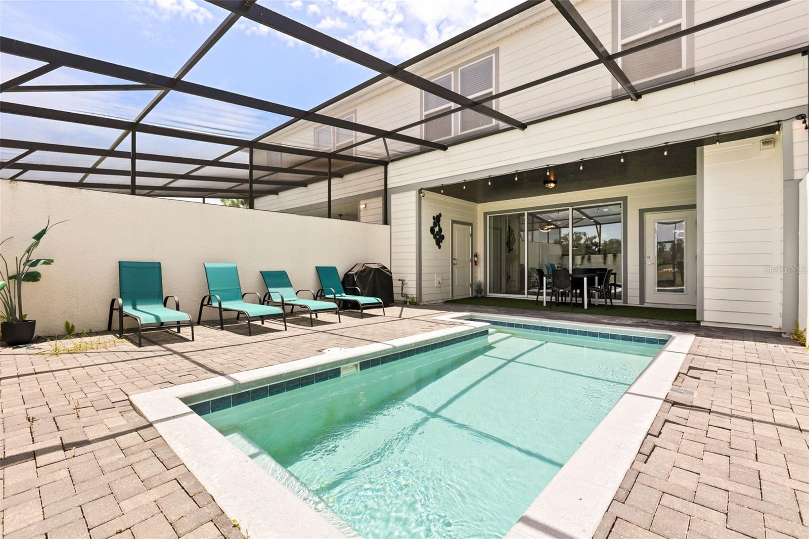 7127 Oakmoss Loop Property Photo 40