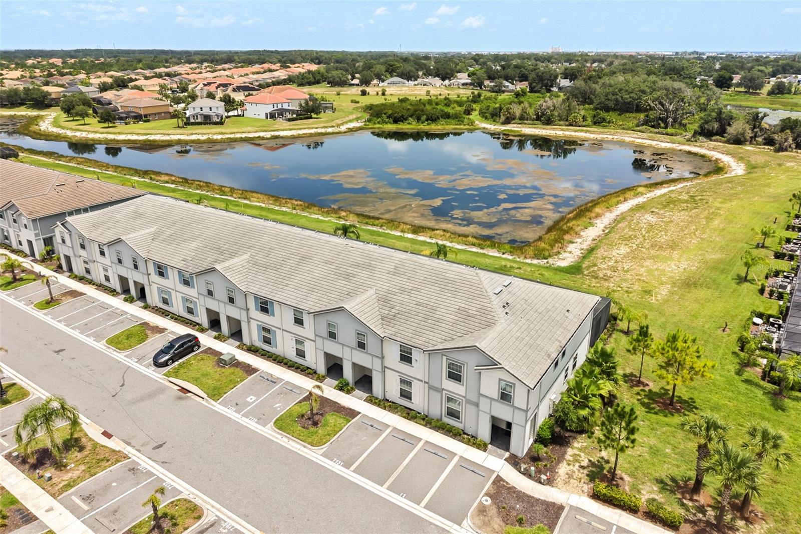 7127 Oakmoss Loop Property Photo 42