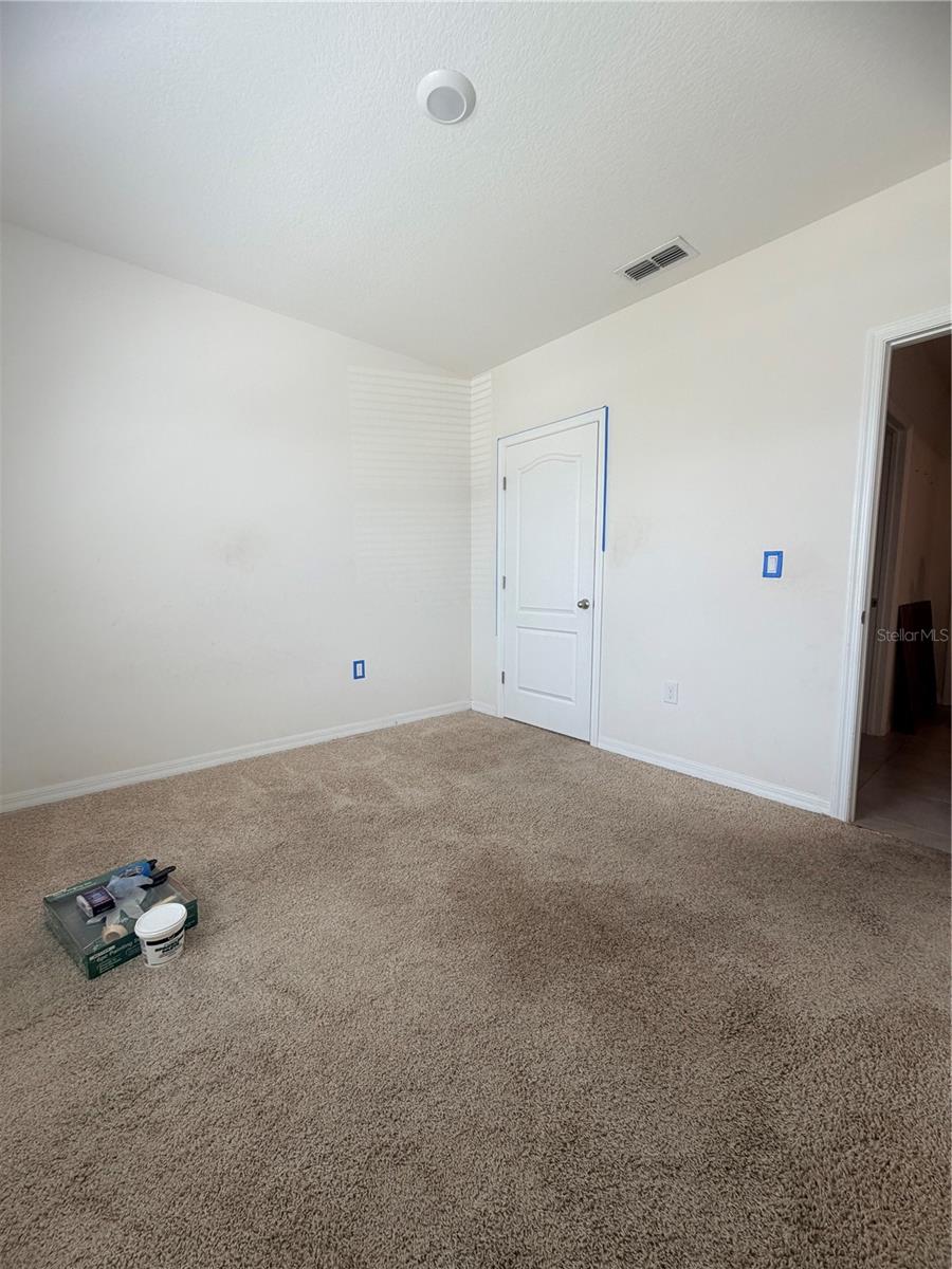 297 Meadowbrook Blvd Property Photo 4