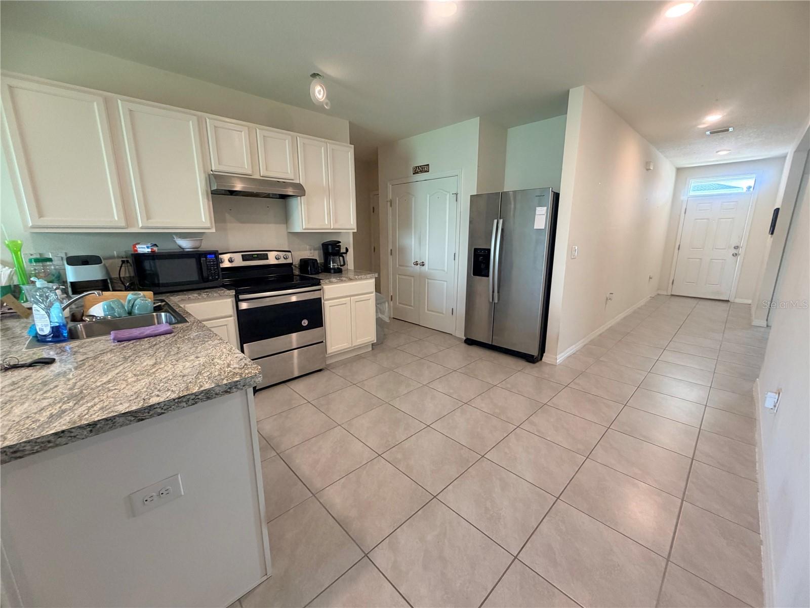 297 Meadowbrook Blvd Property Photo 8