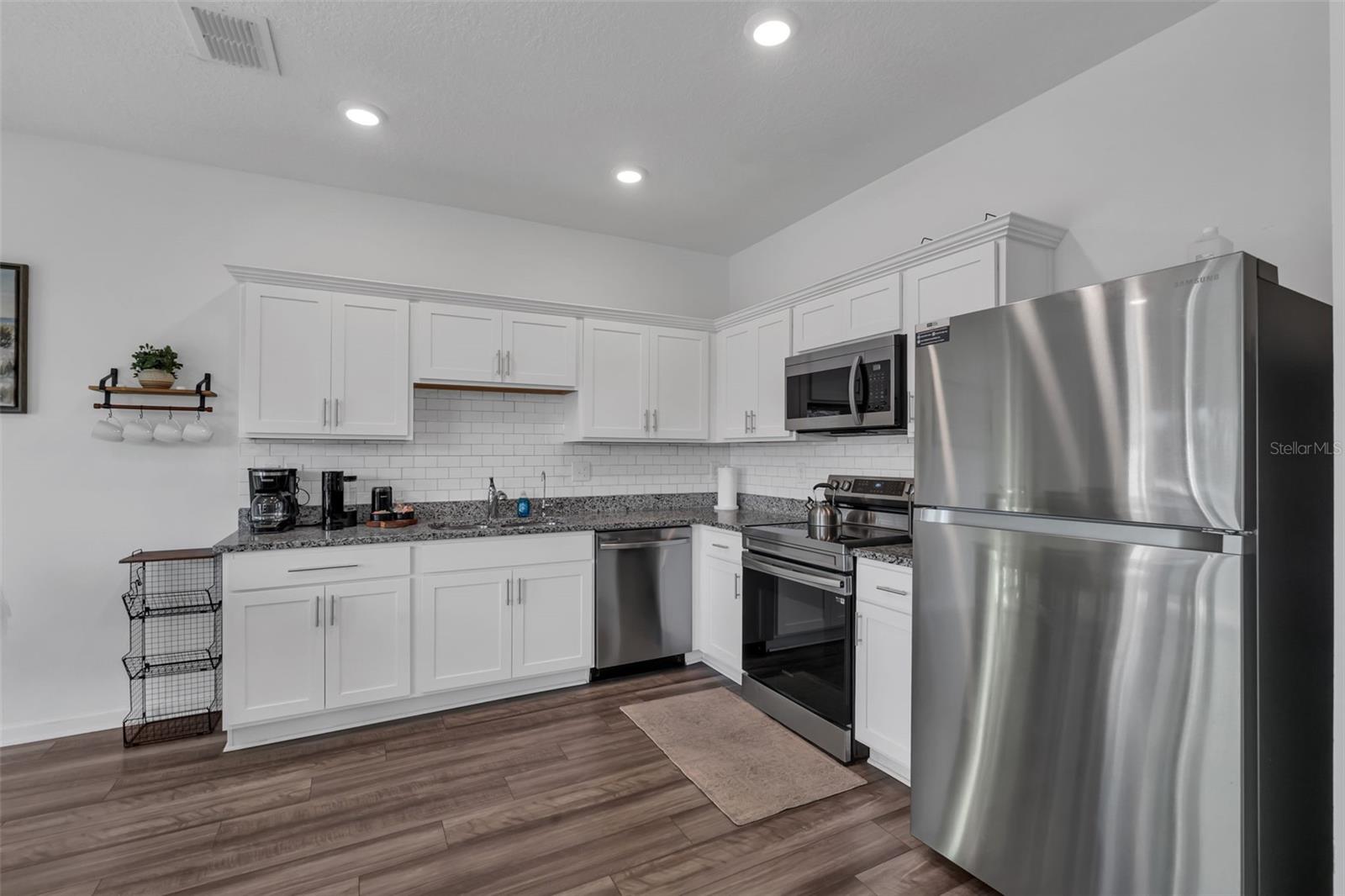 6359 Kay Morgan Ln Property Photo 10