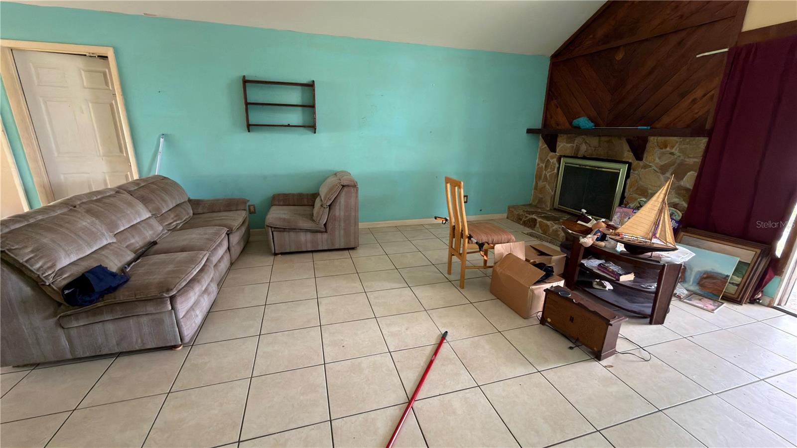 621 Eldron Blvd Se Property Photo 26