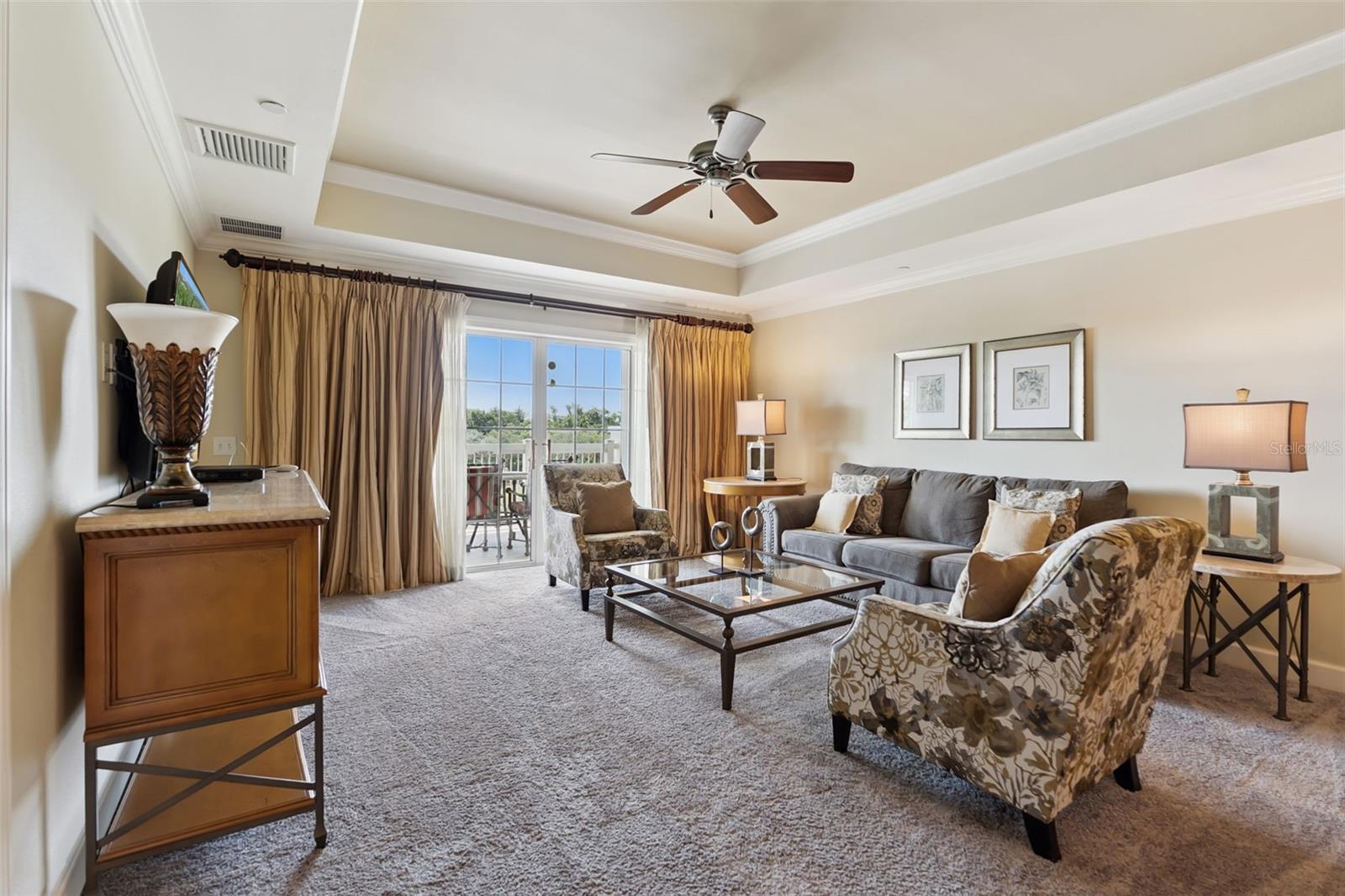 1356 Centre Court Ridge Dr #303 Property Photo 6