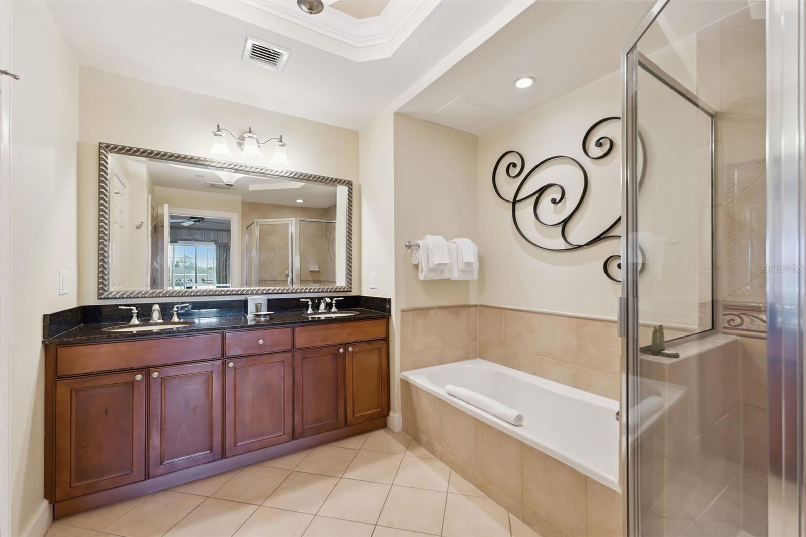 1356 Centre Court Ridge Dr #303 Property Photo 18