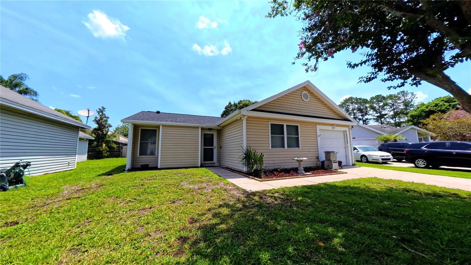 257 CLEMENS CT