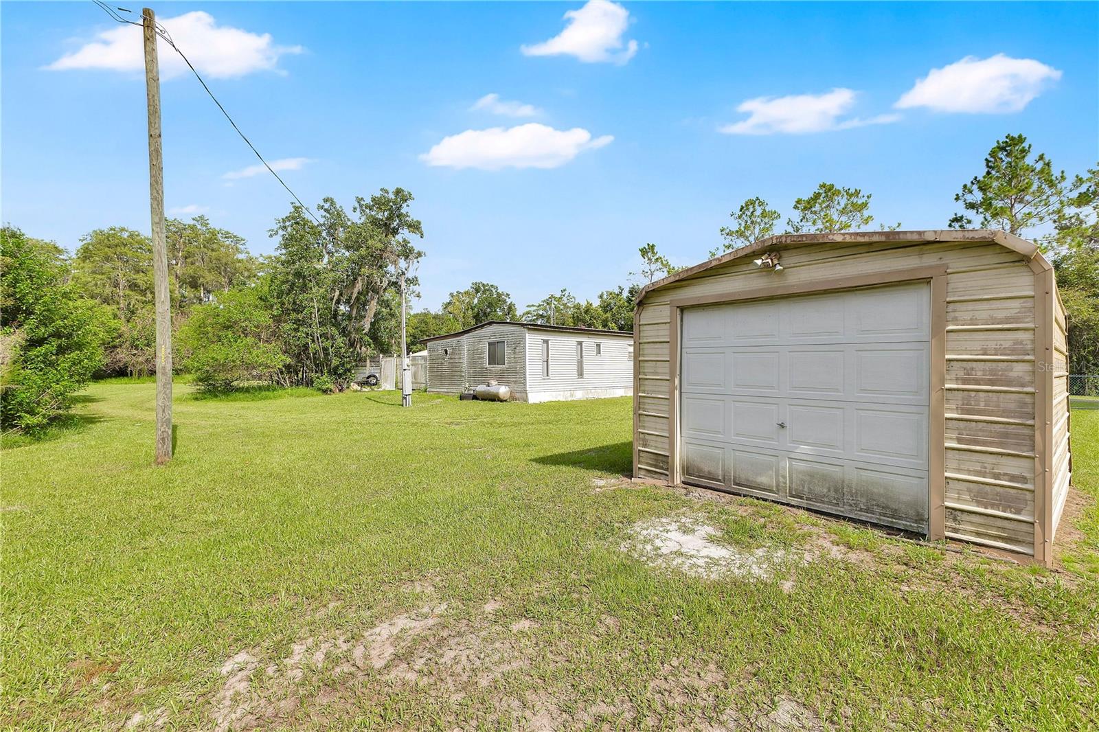 3925 Kaiser Ave Property Photo 6