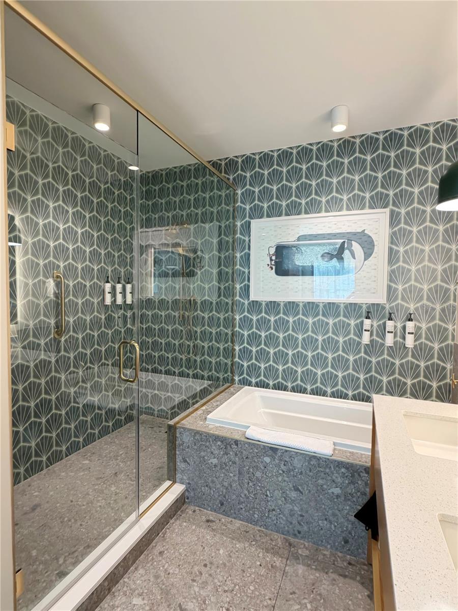3151 Sunset Walk Dr #116 Property Photo 8