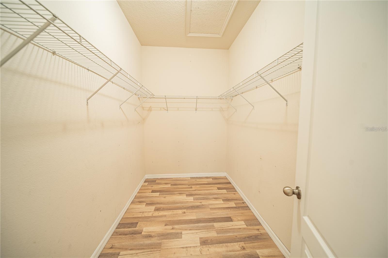 2592 Isabela Ter Property Photo 12