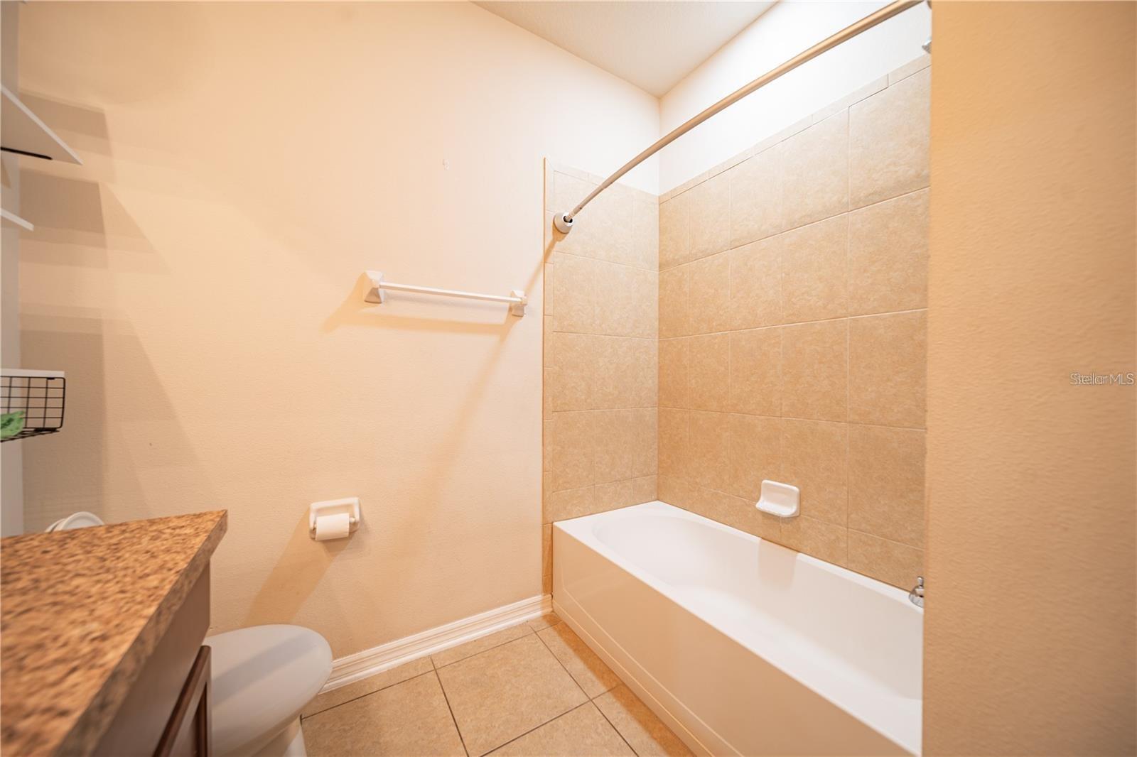2592 Isabela Ter Property Photo 27