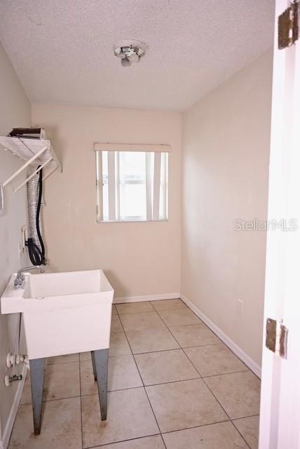 632 Bittern Ct Property Photo 23