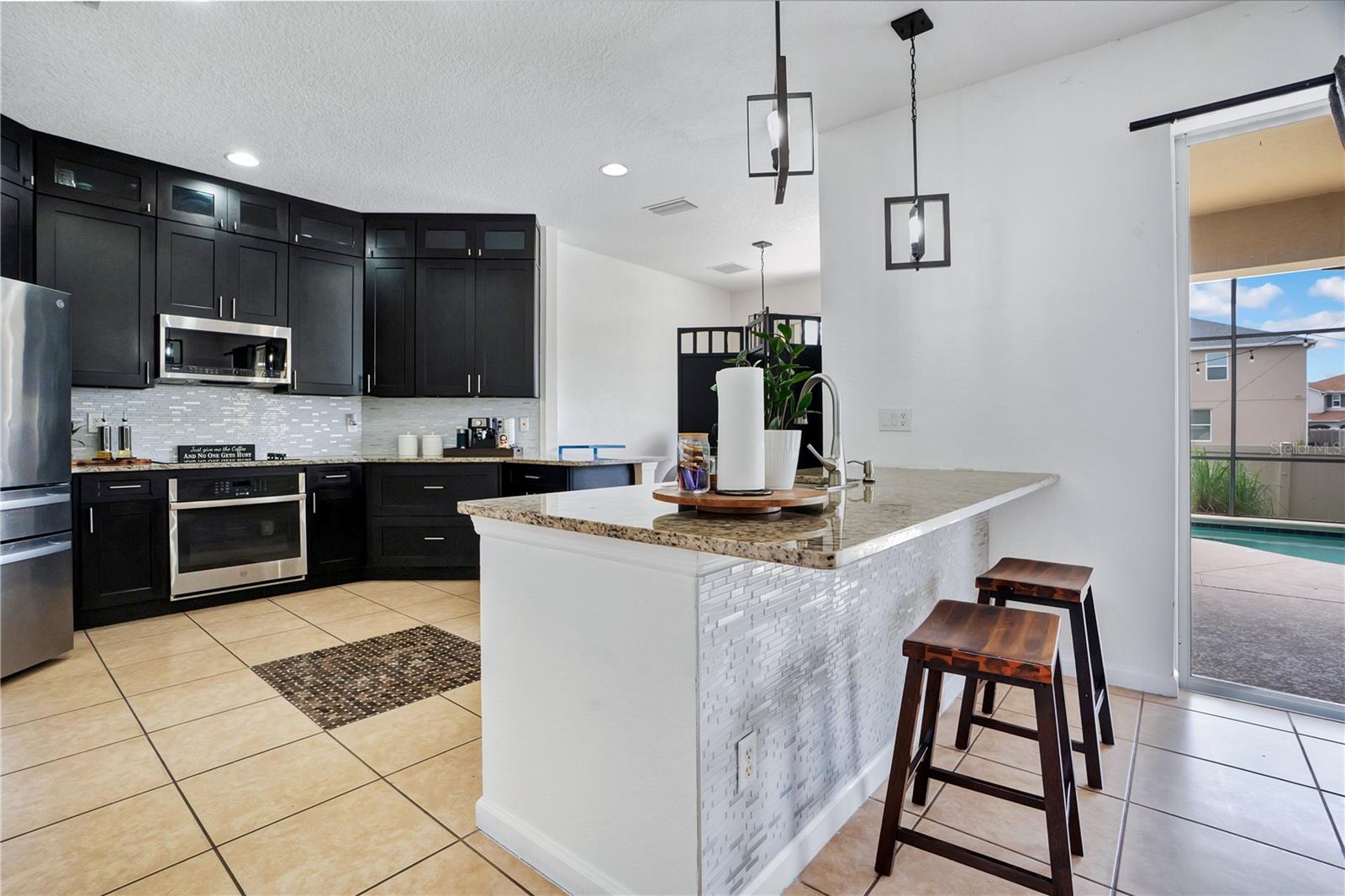 3571 Maple Ridge Loop Property Photo 3
