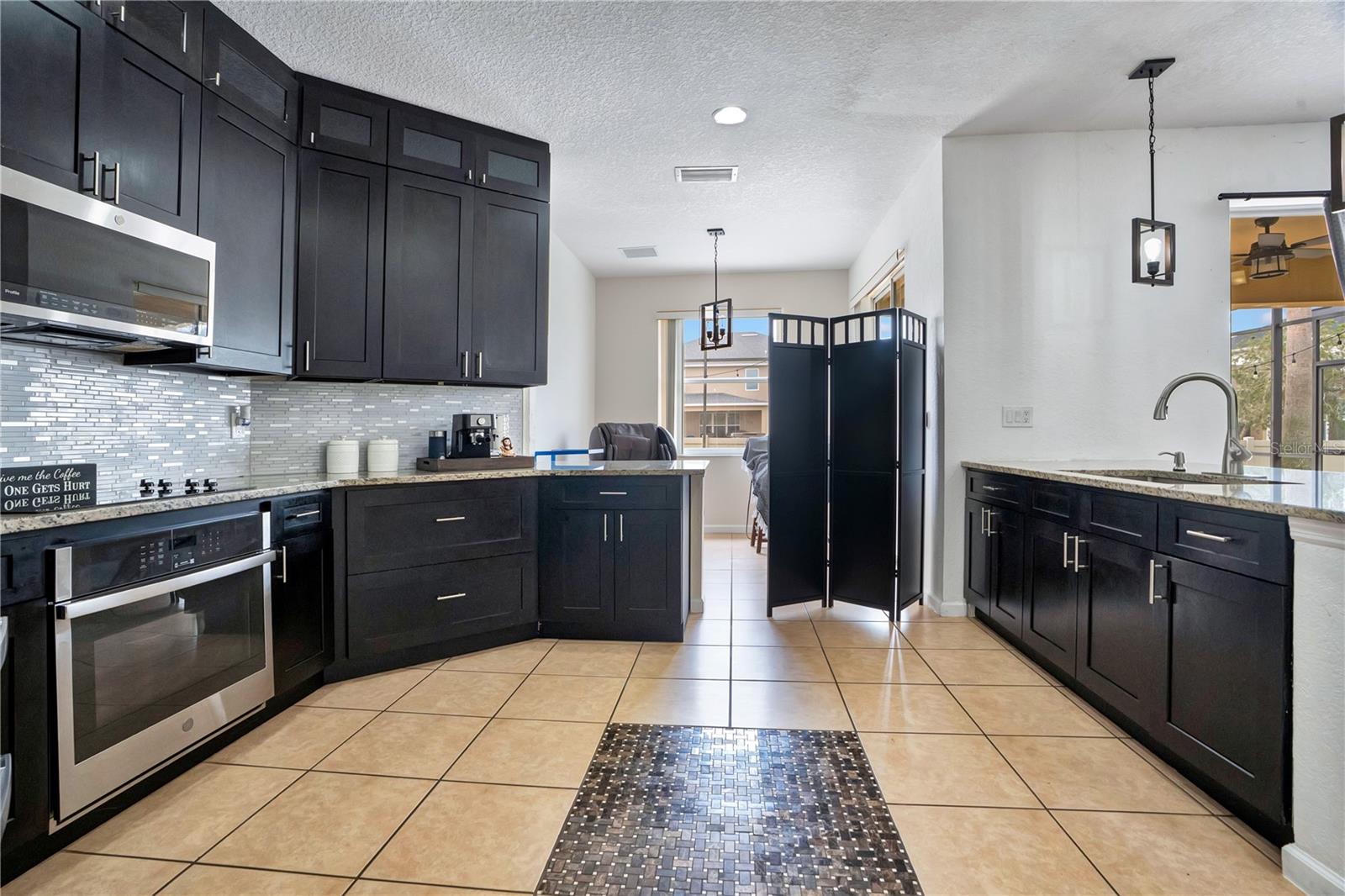 3571 Maple Ridge Loop Property Photo 17