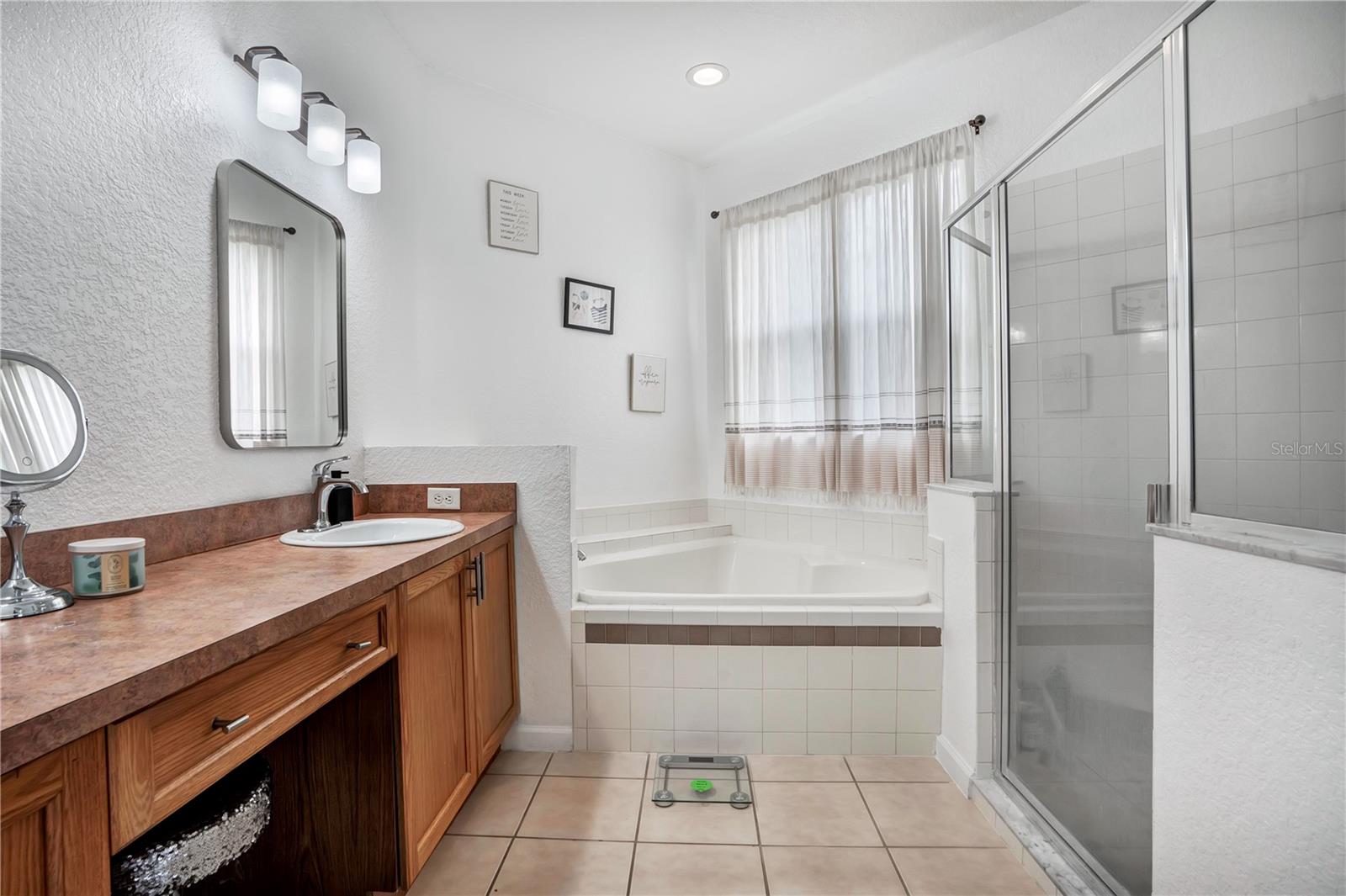 3571 Maple Ridge Loop Property Photo 27