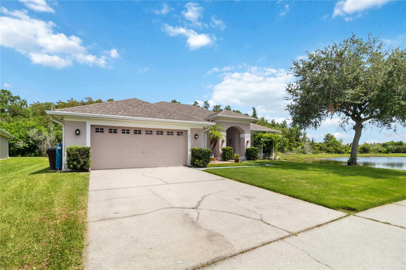 3014 SAND STONE CIR