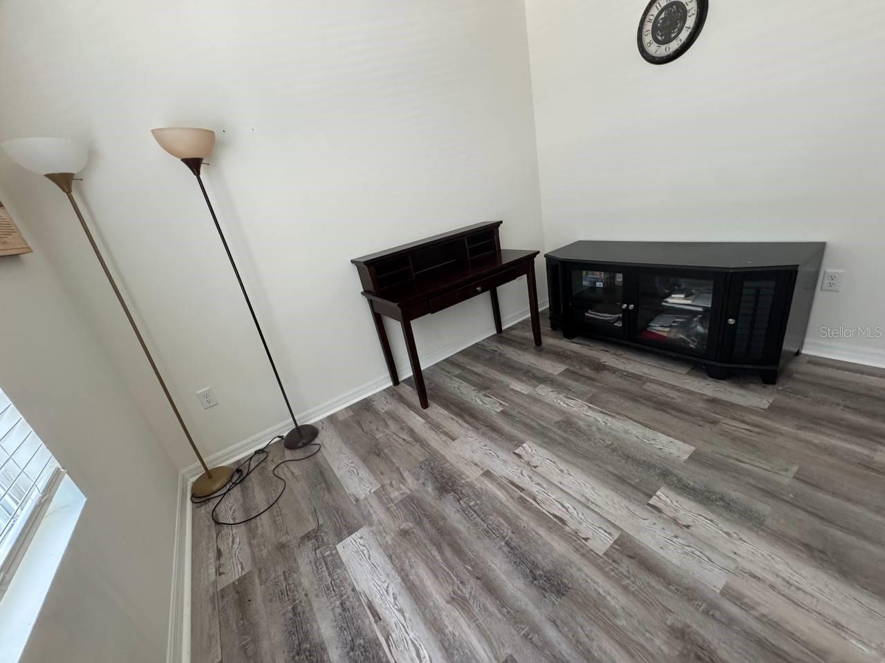 17089 Edgemont Ln Property Photo 32