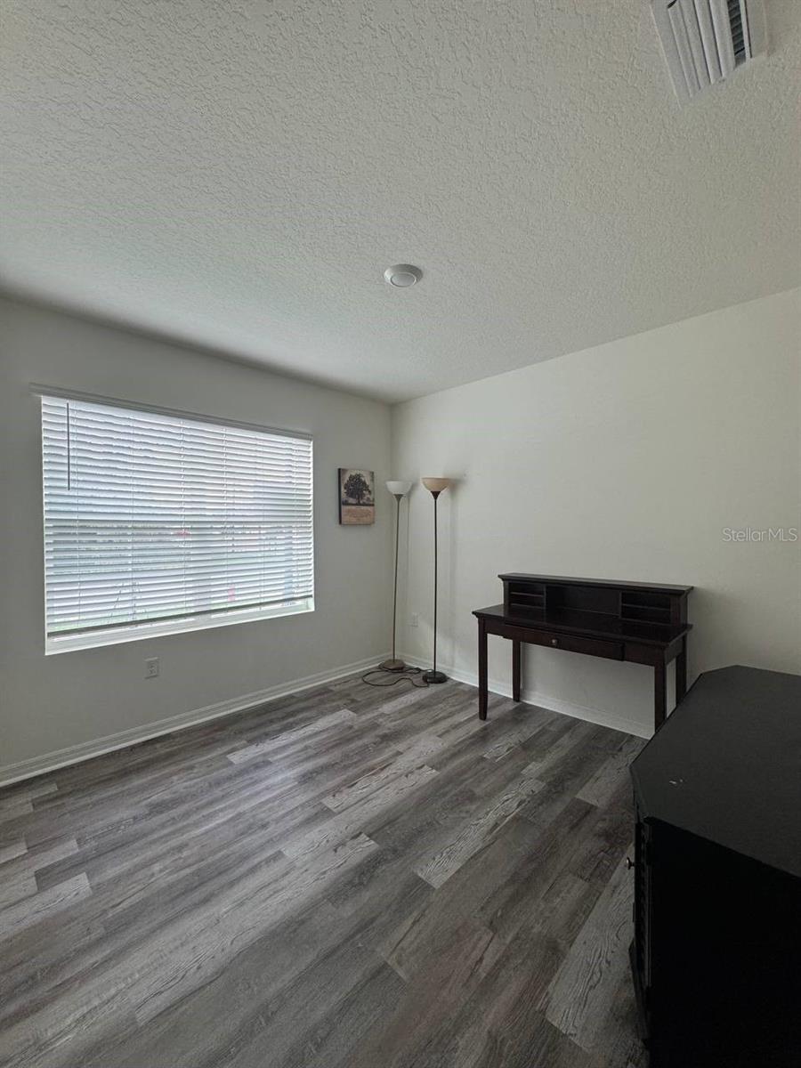 17089 Edgemont Ln Property Photo 33