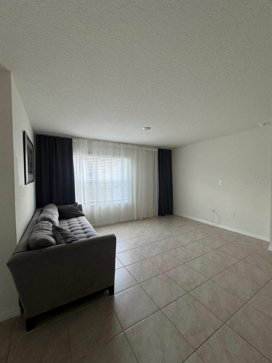 17089 Edgemont Ln Property Photo 40