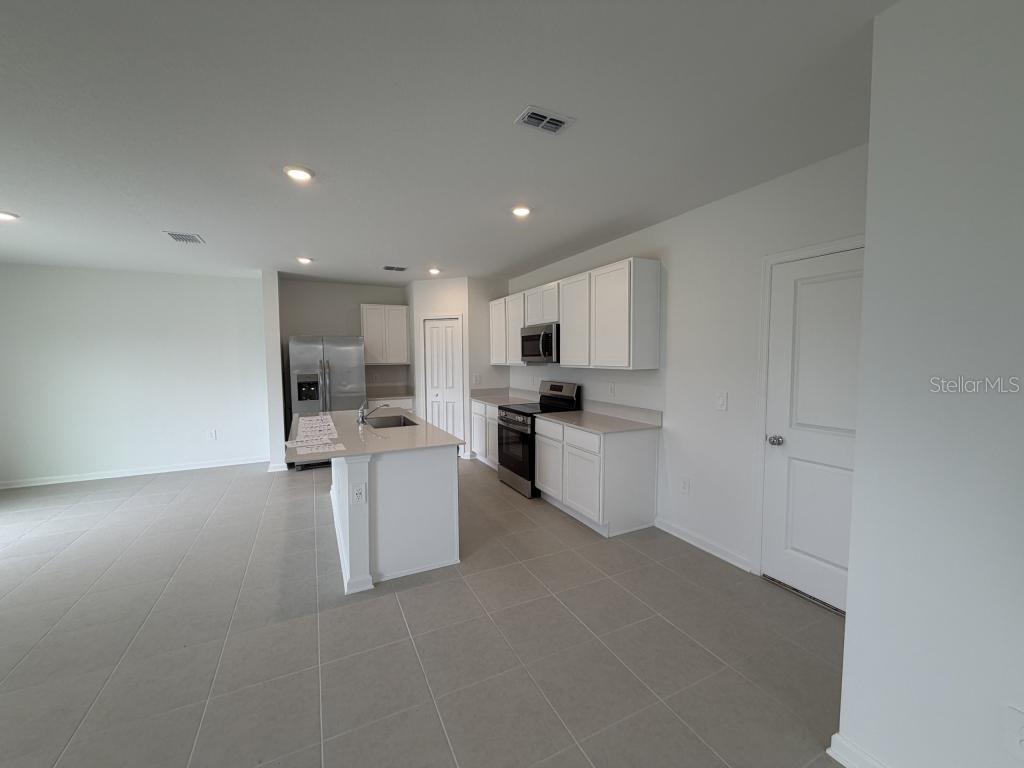 2510 Hallow Graden Rd Property Photo 4