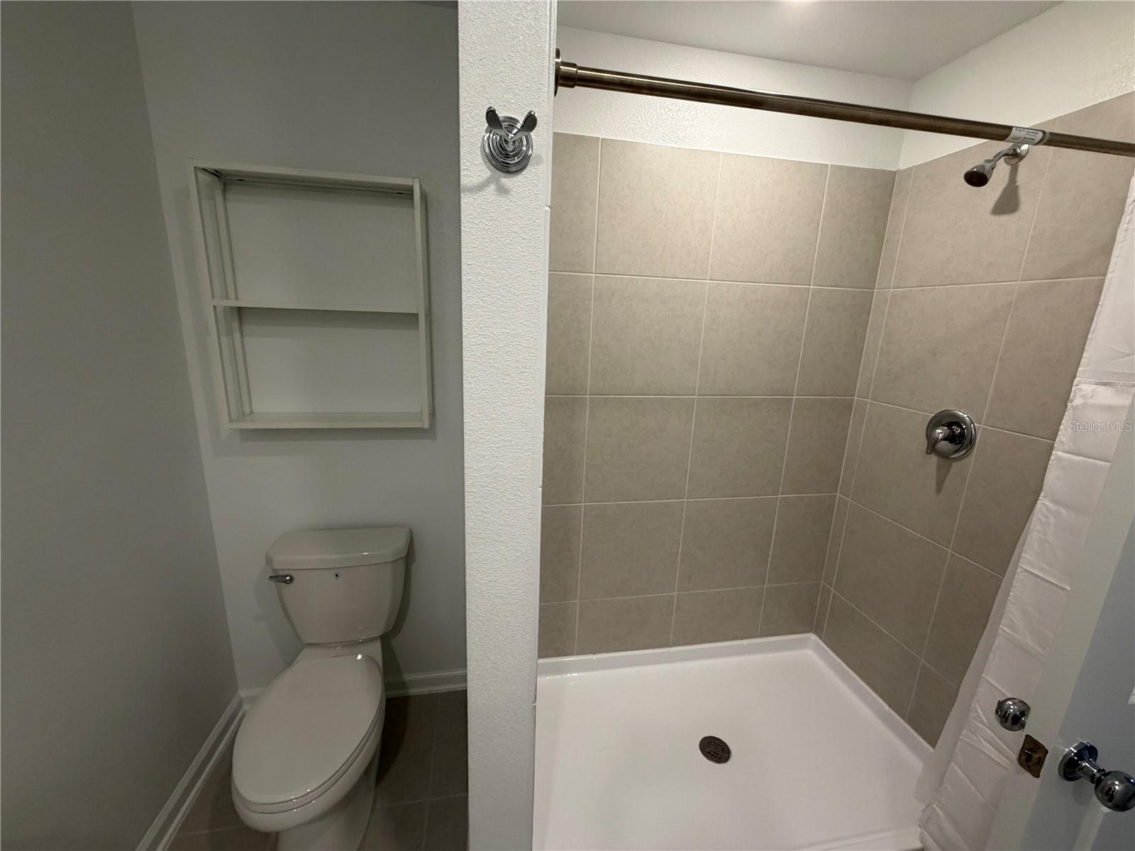 2466 Hallow Garden Rd Property Photo 26