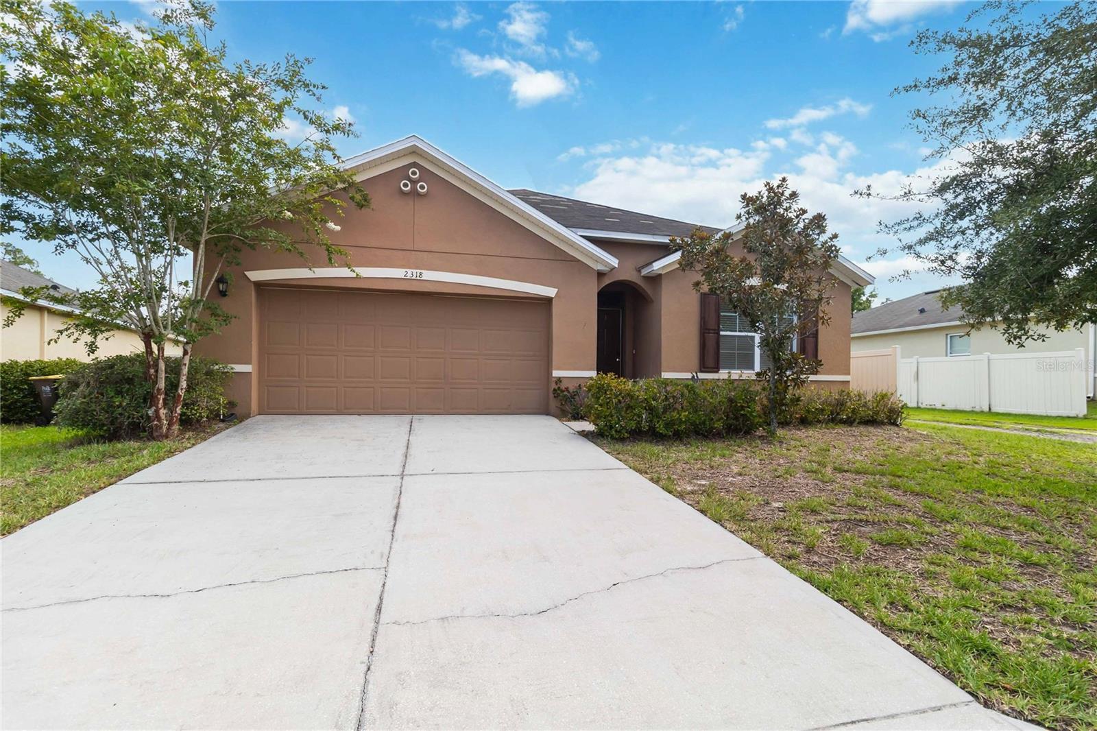 2318 Sequoia Way Property Photo 2