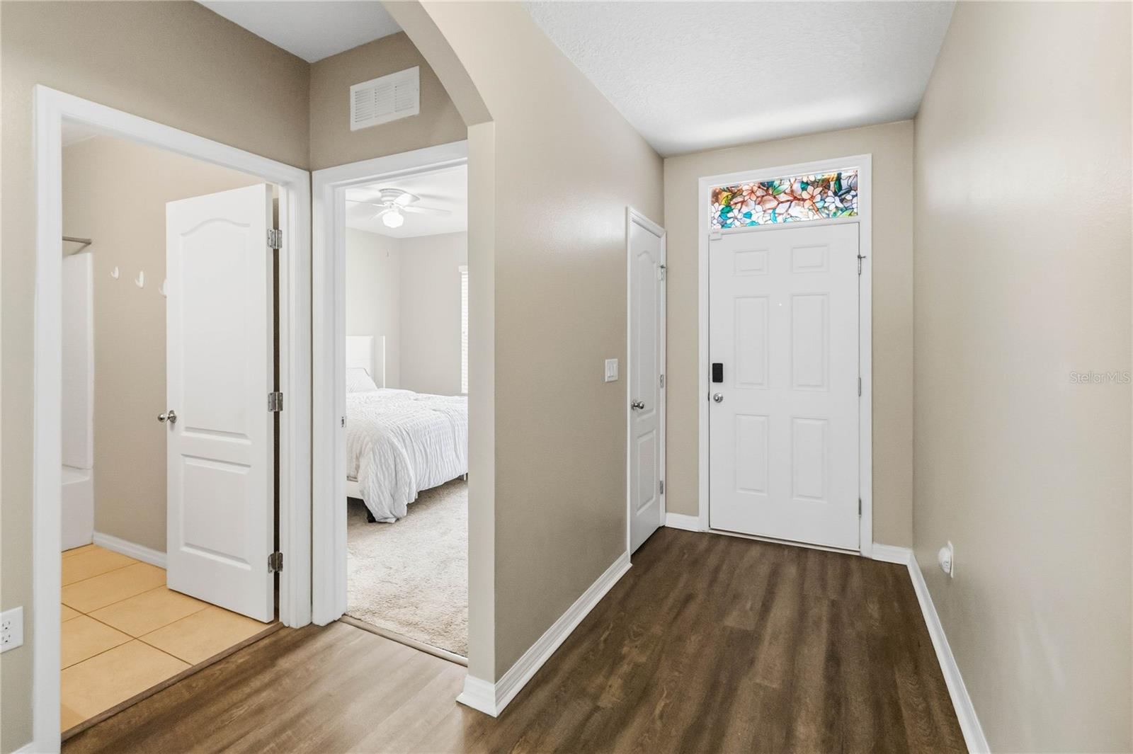 2318 Sequoia Way Property Photo 3