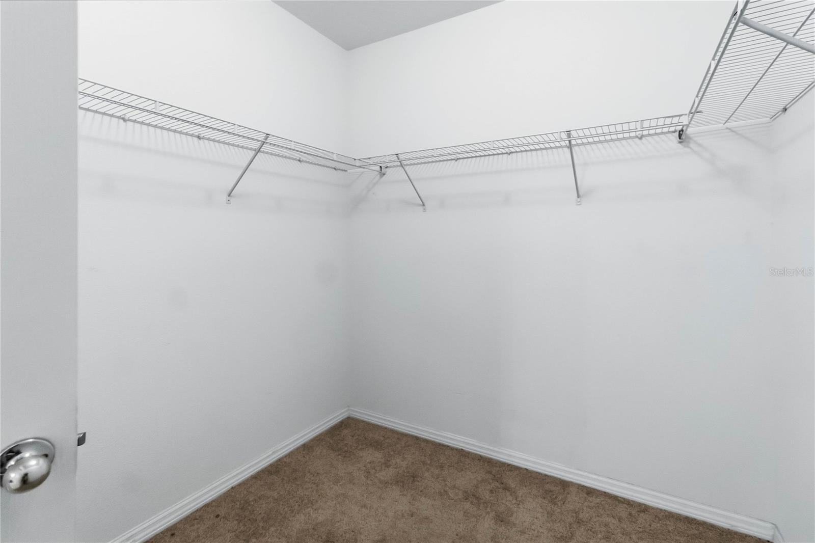 2318 Sequoia Way Property Photo 23