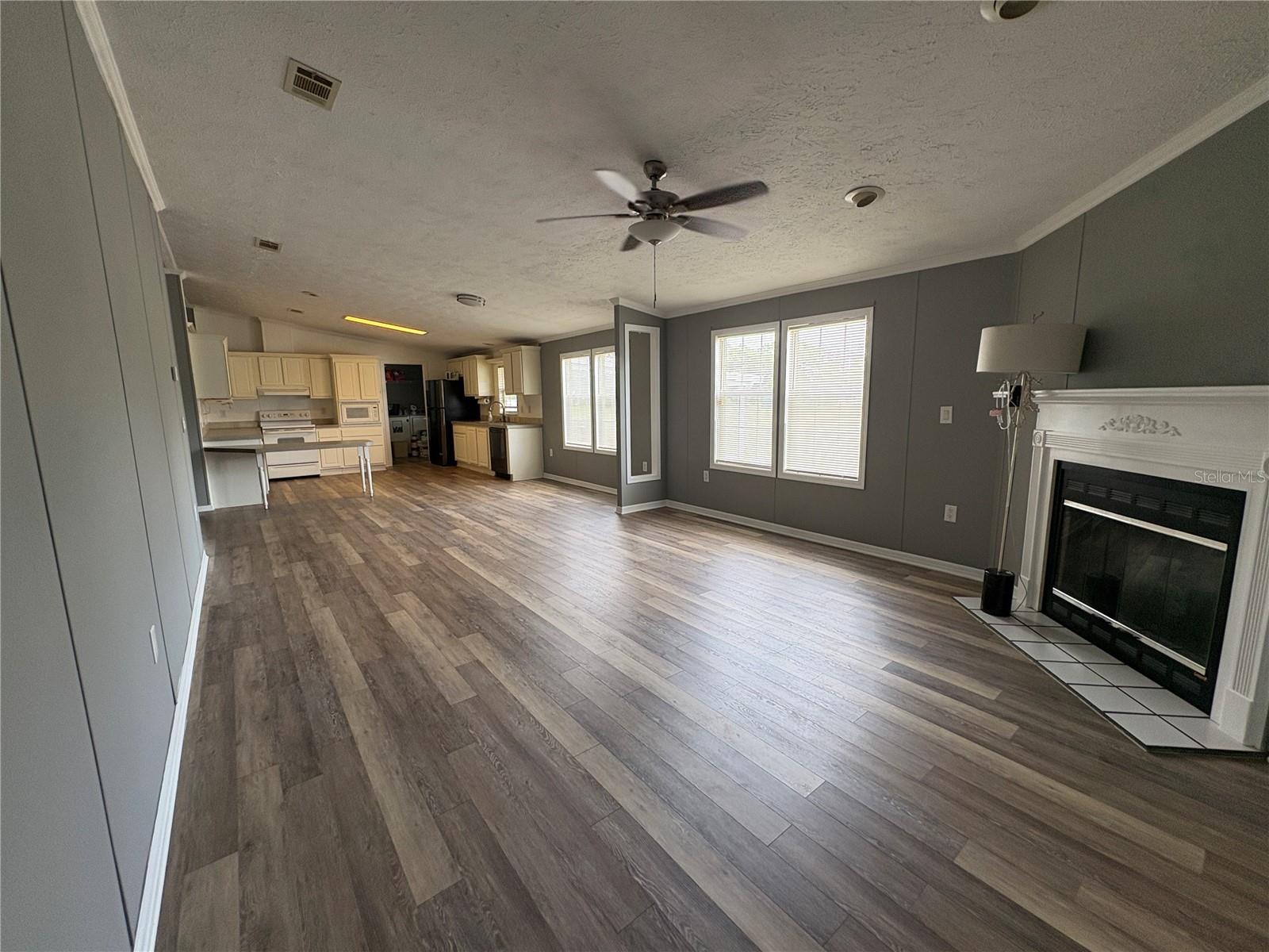9145 Lincoln Rd Property Photo 13