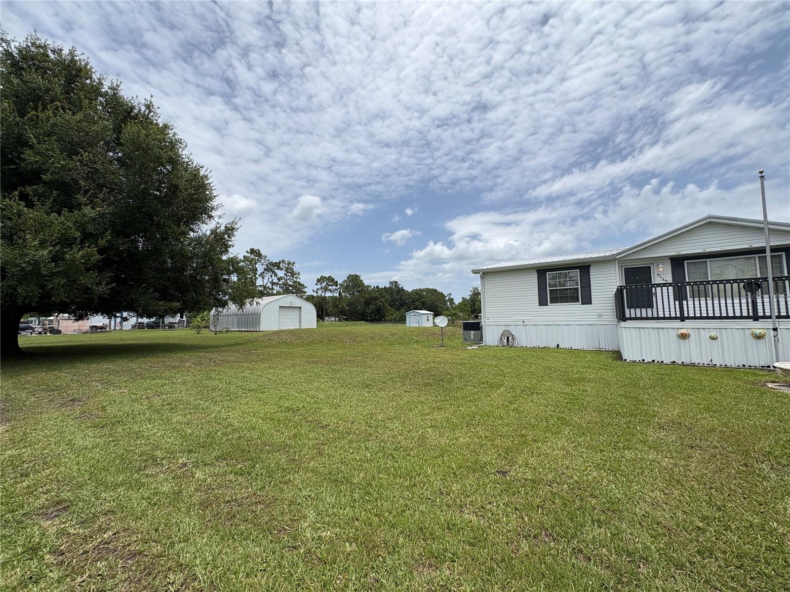 9145 Lincoln Rd Property Photo 17
