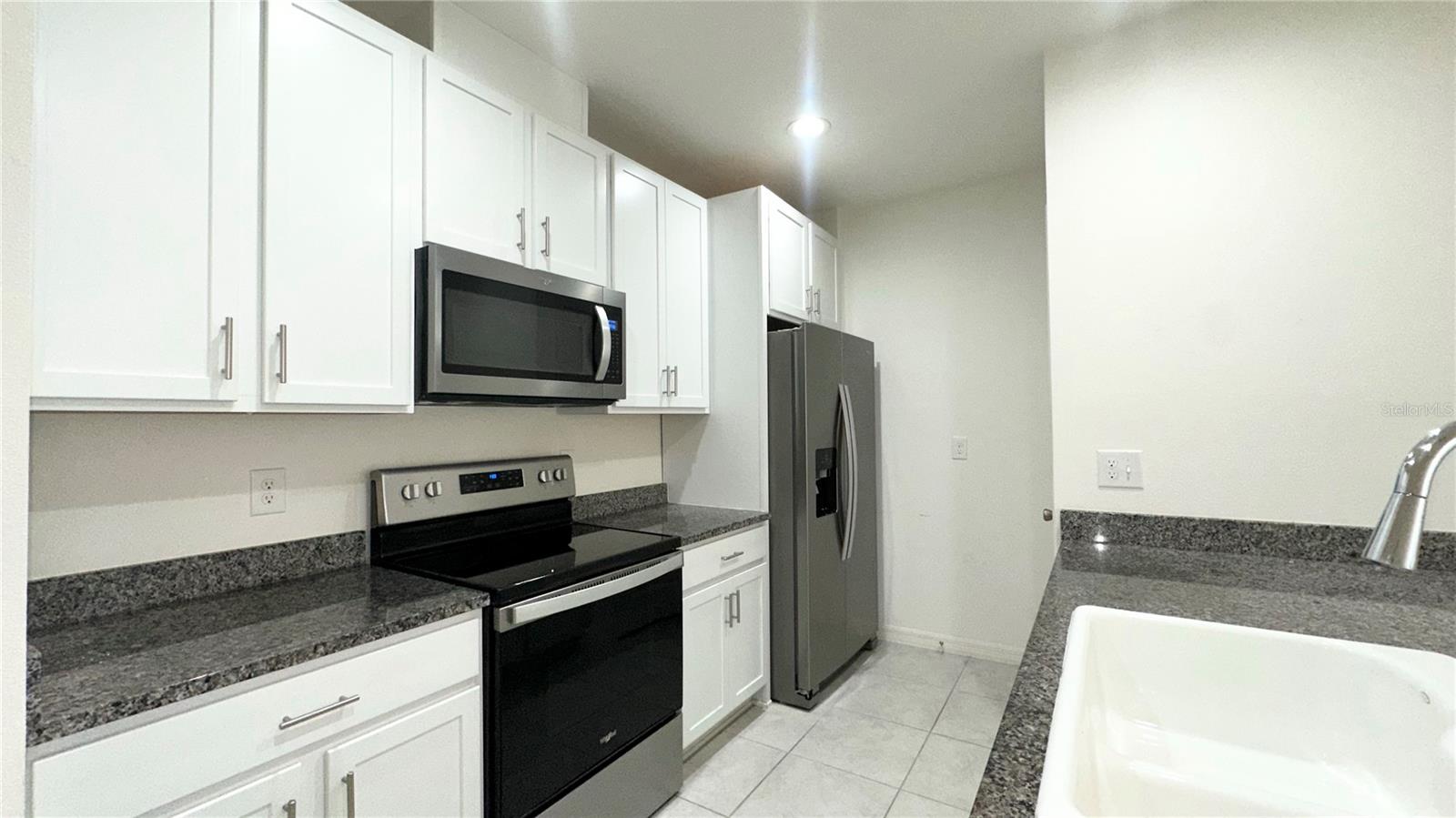 3805 Hampton Chase Ln Property Photo 4