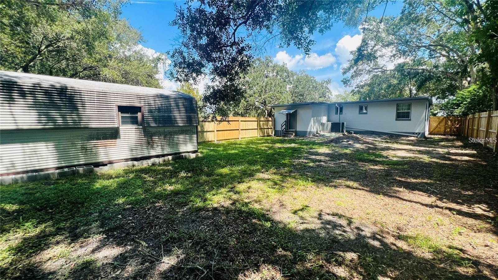 1616 Hope St Property Photo 18
