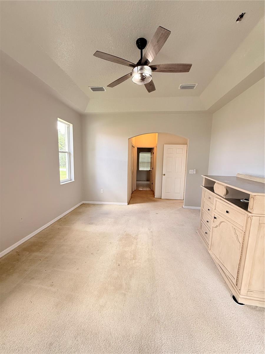 3010 Victoria Dr Property Photo 25