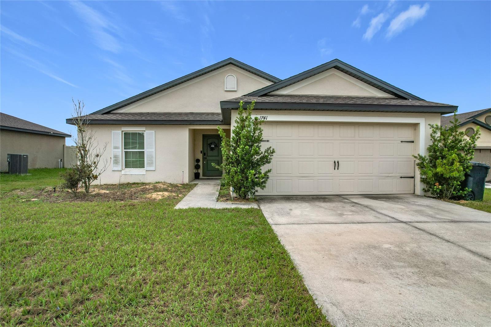 1741 Canaan Loop Property Photo 2