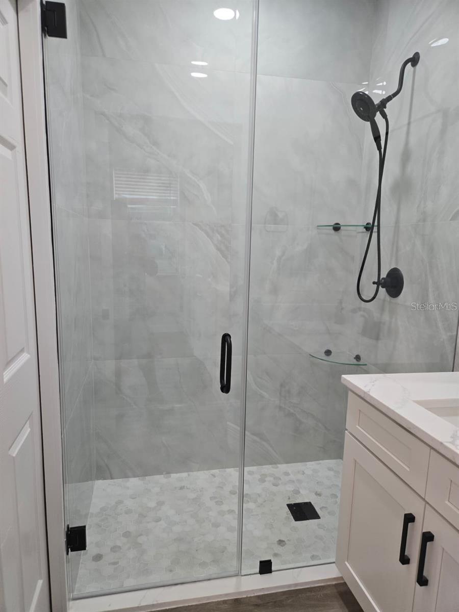 1019 Oak Bluff Dr Property Photo 14