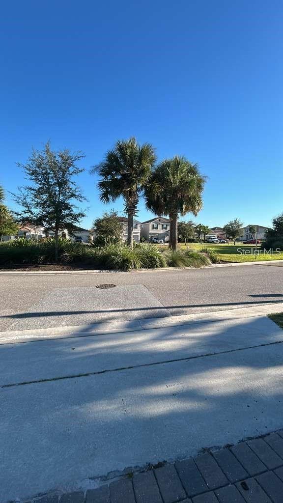 1019 Oak Bluff Dr Property Photo 18